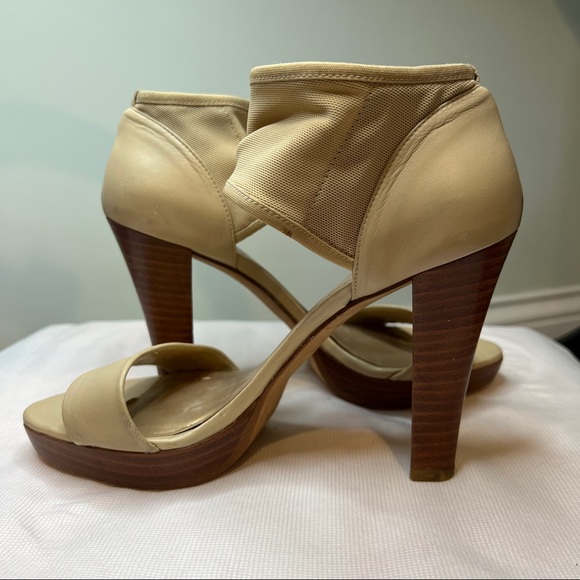 Stuart weitzman heels size 7.5 - Picture 5 of 7